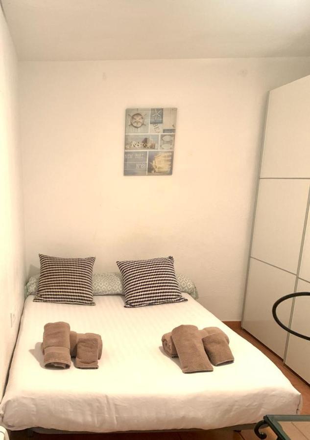 Habitación con Baño Privado en Cadaqués Centro, Casa Nou 1935 Exterior foto
